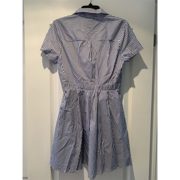 ⭐️ Forever 21 Tie-Front Striped Shirt Dress - Picture 3 of 5